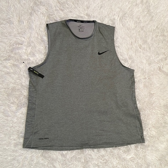 Nike Other - Nike men’s fitness tank top size XXL